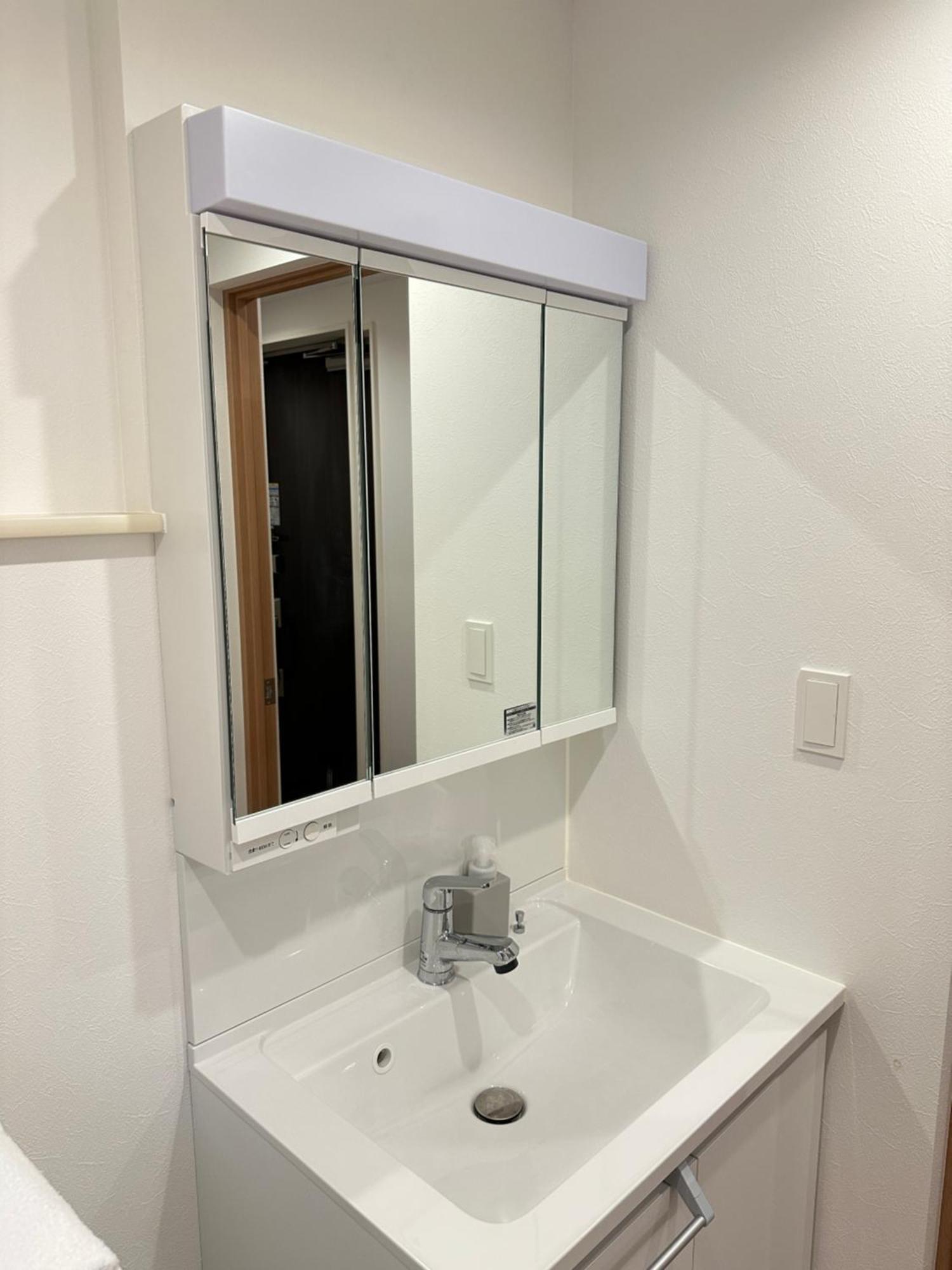 新宿大久保4room * Tokio